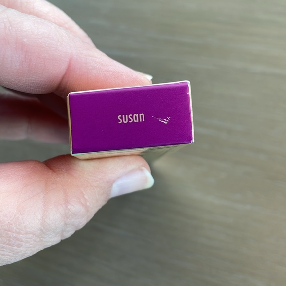 Stila Calligraphy Lip Stain in Susan NWT - Picture 5 of 6